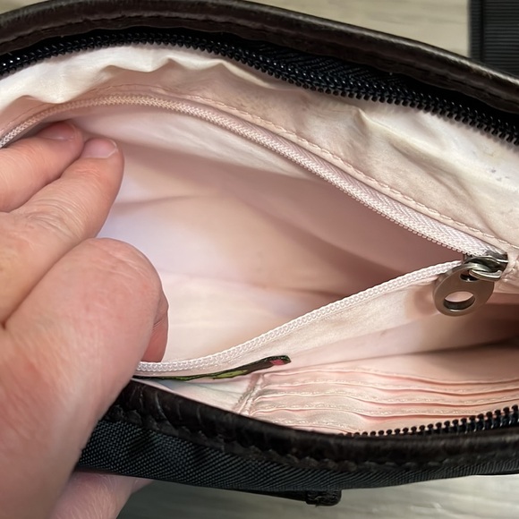 MOSEY BLACK ADJUSTABLE CROSSBODY/BELT BAG - Picture 13 of 16